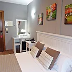Hotel Medina De