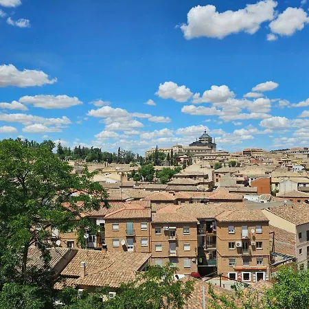 ホテル Medina De