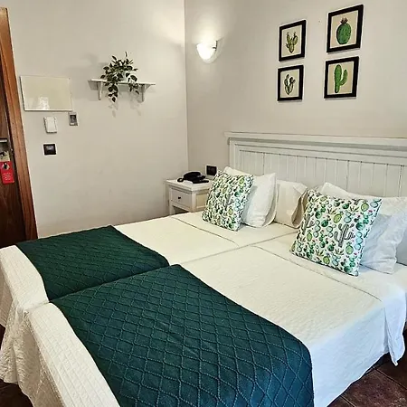 Medina De Hotel