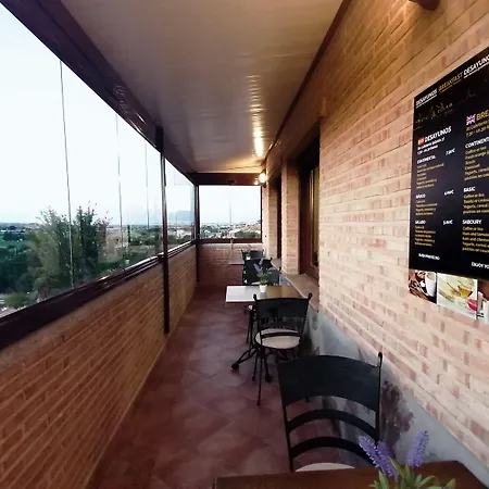 Medina De 3*