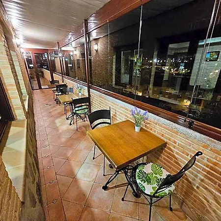 Hotel Medina De 3*