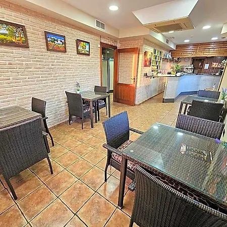 Hotel Medina De