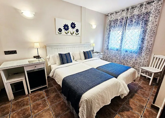 托雷多老城酒店 3*