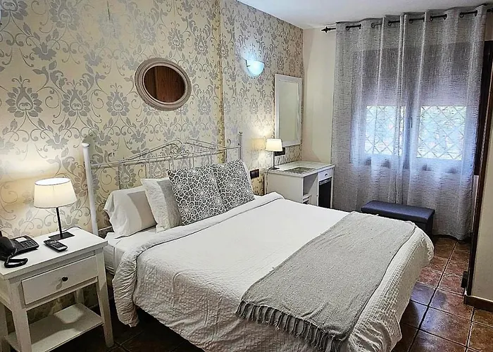 托雷多老城酒店 酒店