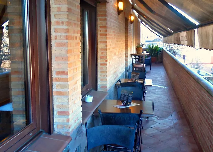 托雷多老城酒店